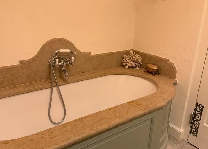 Stilvolle Wohlfuehlzimmer Im Salzkammergut *